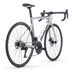 BMC TEAMMACHINE SLR FIVE - Vélo Route En Carbone - 2023 - Arctic Silver / Black -Velo Lemonde Boutique bmc 23 10611 008 teammachine slr five arctic silver black 3 5 1493737