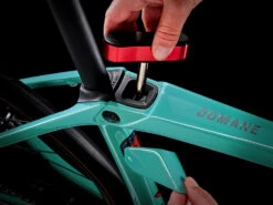 Trek Domane SL 5 Gen 4 105 Vélo Route Carbone - 2023 - Blue Sage 21 Trek Domane SL 5 Gen 4 105 Vélo Route Carbone - 2023 - Blue Sage -Velo Lemonde Boutique domanesl5 alt7 1327189