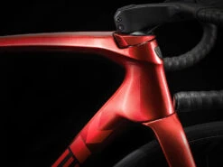 Trek ÉMONDA SLR 7 DISC Ultegra Di2 Vélo Route - 2023 - Metallic Red Smoke To Red Carbon Smoke -Velo Lemonde Boutique emondaslr7 alt3 1324652