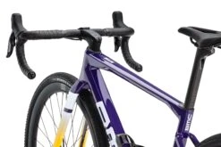 BMC Vélo Gravel Carbone - KAIUS 01 THREE - 2024 - Purple / White / Orange -Velo Lemonde Boutique kaius 01 three purple white 4 1569058