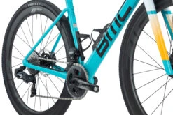 BMC KAIUS 01 TWO - Vélo Gravel En Carbone - 2023 - Turquoise & Black 20 BMC KAIUS 01 TWO - Vélo Gravel En Carbone - 2023 - Turquoise & Black -Velo Lemonde Boutique kaius 01 two detail 09 1410333
