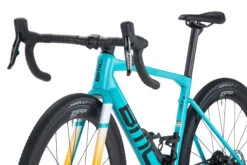 BMC KAIUS 01 TWO - Vélo Gravel En Carbone - 2023 - Turquoise & Black 18 BMC KAIUS 01 TWO - Vélo Gravel En Carbone - 2023 - Turquoise & Black -Velo Lemonde Boutique kaius 01 two detail 12 1410331