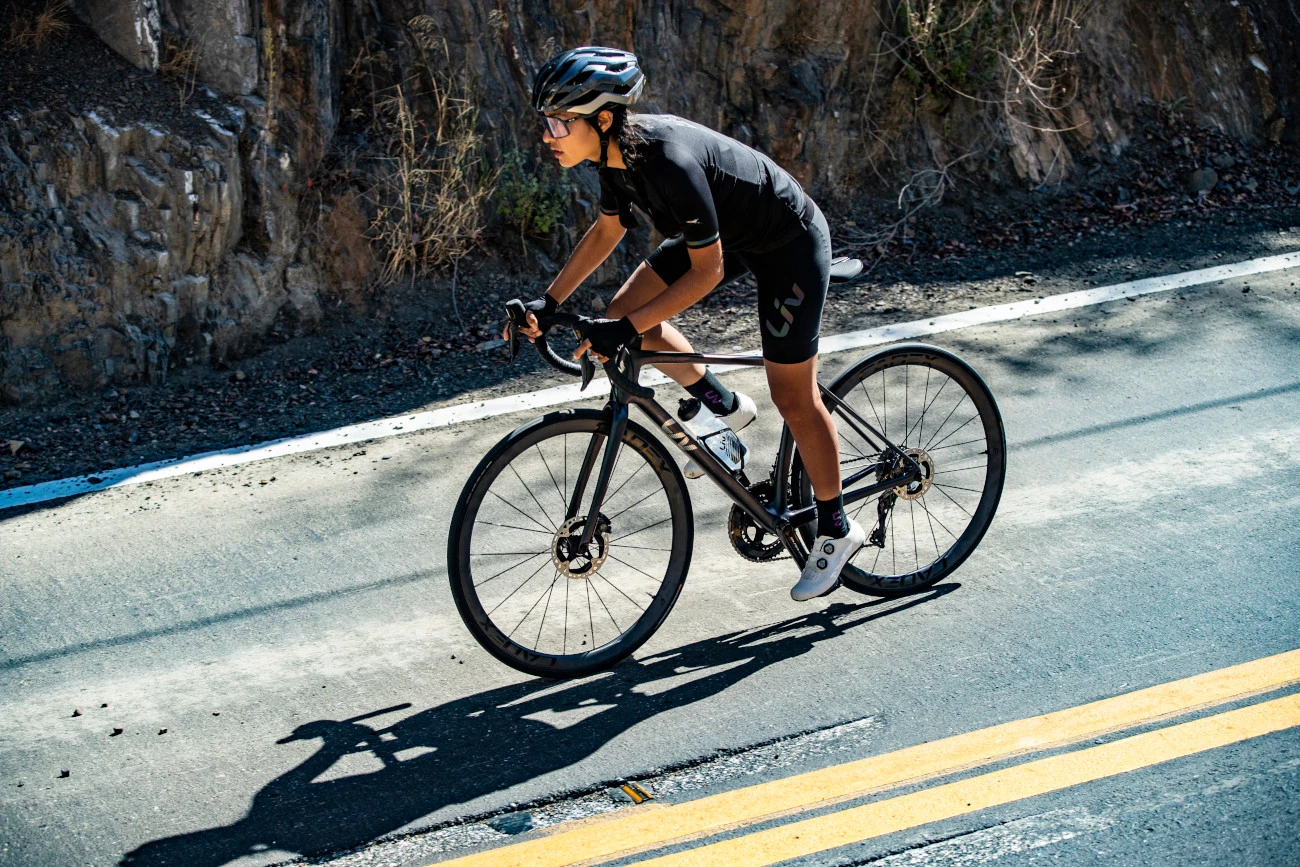 Liv LANGMA ADVANCED SL - Dura Ace Di2 Womens Road Bike - 2022 - Artic Light / Chrome 14 Liv LANGMA ADVANCED SL - Dura Ace Di2 Womens Road Bike - 2022 - Artic Light / Chrome – Image 12