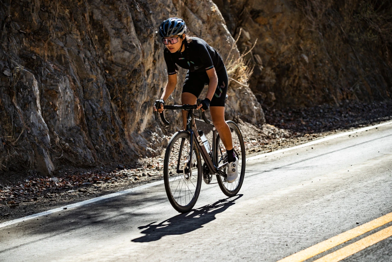 Liv LANGMA ADVANCED SL - Dura Ace Di2 Womens Road Bike - 2022 - Artic Light / Chrome 9 Liv LANGMA ADVANCED SL - Dura Ace Di2 Womens Road Bike - 2022 - Artic Light / Chrome – Image 7