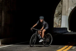 Liv LANGMA ADVANCED SL - Dura Ace Di2 Womens Road Bike - 2022 - Artic Light / Chrome 22 Liv LANGMA ADVANCED SL - Dura Ace Di2 Womens Road Bike - 2022 - Artic Light / Chrome -Velo Lemonde Boutique langma advanced sl da 7 1115260