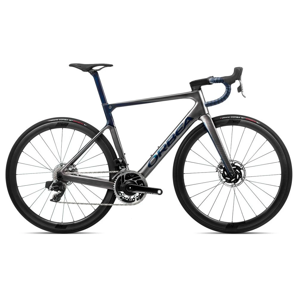 Orbea Vélo Route ORCA M11eLTD PWR Red ETap AXS - 2023 - Glitter Anthracite - Blue Carbon (gloss) 3 Orbea Vélo Route ORCA M11eLTD PWR Red ETap AXS - 2023 - Glitter Anthracite - Blue Carbon (gloss)
