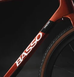 Basso Vélo Gravel - PALTA - Ekar 1X - Carbone - 2023 - Candy Red 17 Basso Vélo Gravel - PALTA - Ekar 1X - Carbone - 2023 - Candy Red -Velo Lemonde Boutique palta candyred detail 1 1367174