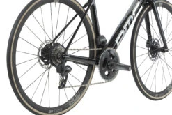 BMC TEAMMACHINE SLR TWO - Vélo Route En Carbone - 2023 - Carbon / Prisma -Velo Lemonde Boutique teammachine slr two detail 07 1411855