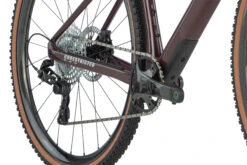 BMC Vélo Gravel Carbone - URS 01 THREE - 2023 - Prune / Blanc -Velo Lemonde Boutique urs 01 three detail 04 1412773